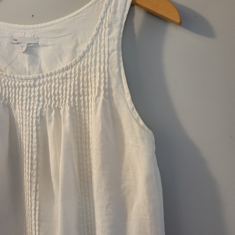 GAP White Sleeveless Pintuck Cotton Shift Dress - Picture 7 of 14